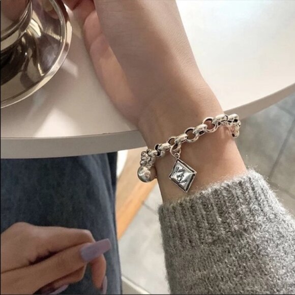 NEW ENGLISH SQUARE 925 STERLING SILVER BRACELET, NICE BRACELET, CUTE BRACELET - Picture 4 of 5